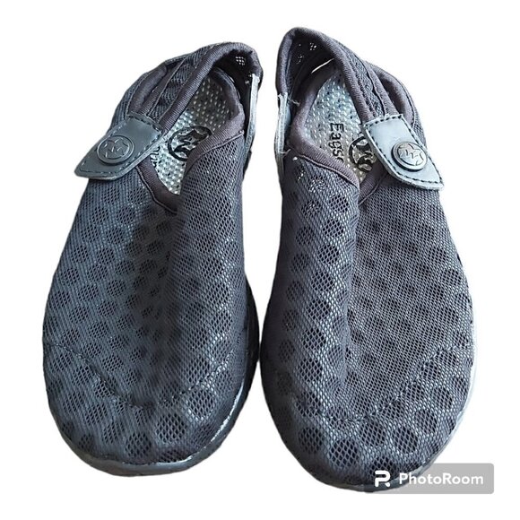 EAGSOUNI Kids Black Slip On Breathable Mesh Shoes/Slippers Size 28 - Picture 2 of 5